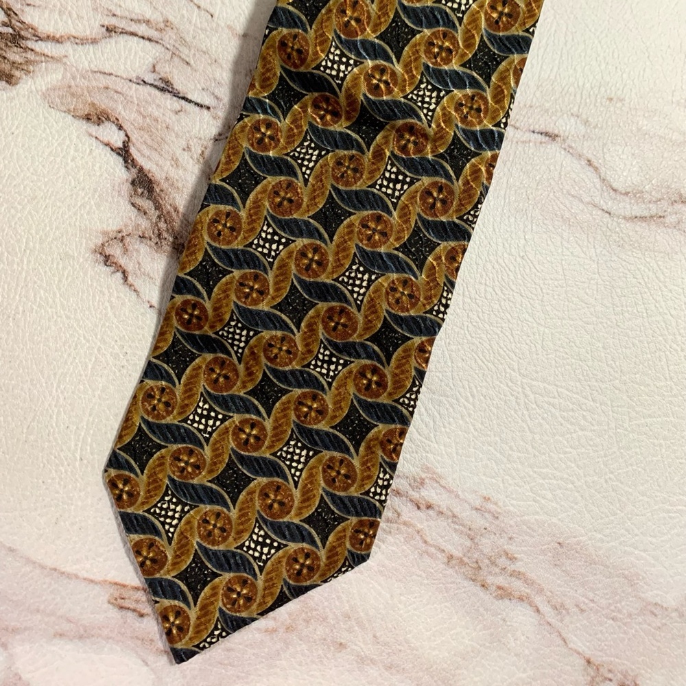 Ermenegildo Zegna Harry Rosen Multicolor gold Blue Geometric Silk Tie 60" L 4" W